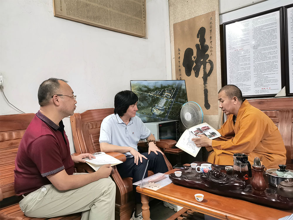 銘森拜訪覺華寺