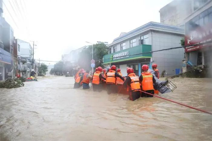 湖北隨縣強降雨.jpg